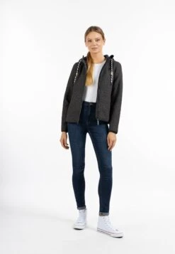 Schmuddelwedda -Schmuddelwedda 6390435d91cd44f7a55071aad9df4b0c